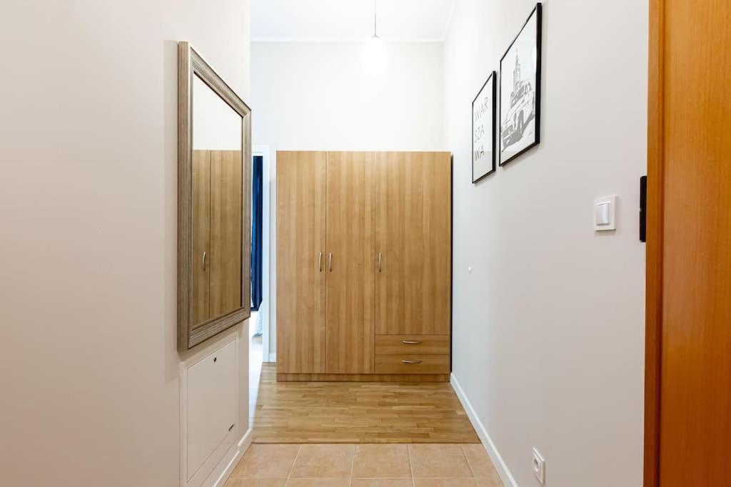 Bright And Cozy Apartment Near Park, With A Huge Terrace. 바르샤바 외부 사진